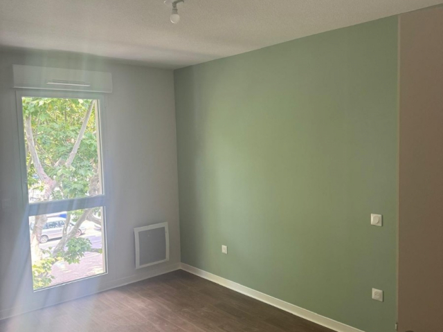 Réalisation de travaux de peinture de 95 logements à Beaucaire par L'As Peinture
